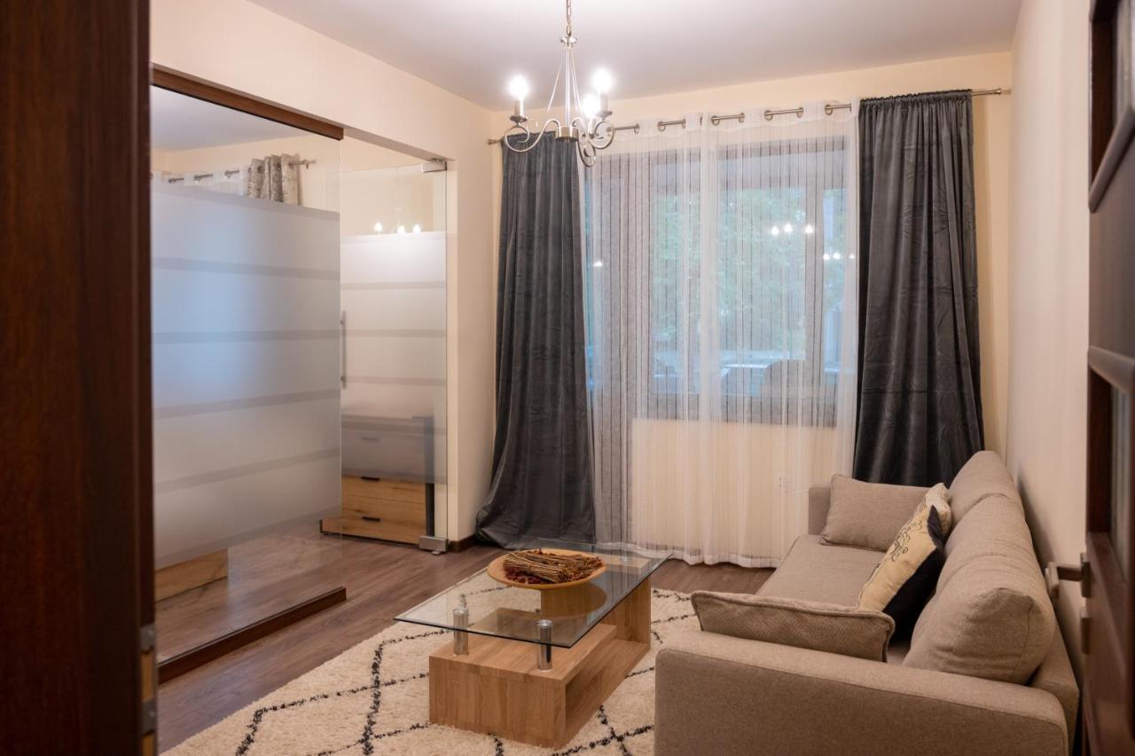 Design 1Bdr Apartment In Top Center - Free Parking โซเฟีย ภายนอก รูปภาพ
